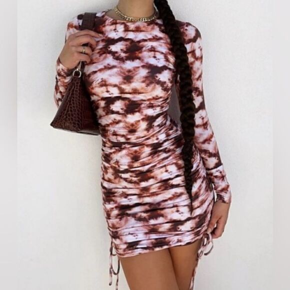 Tiger Mist Riri Brown & Rust Red Print Bodycon Long Sleeved Ruched Dress - Picture 2 of 9